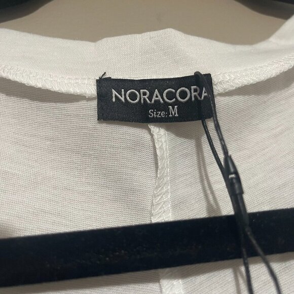 White & Black Summer Top, NORACORA, Medium, NWT - Picture 4 of 9